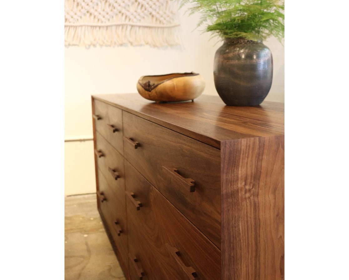 Modern Low 6-Drawer Dresser - Image 2