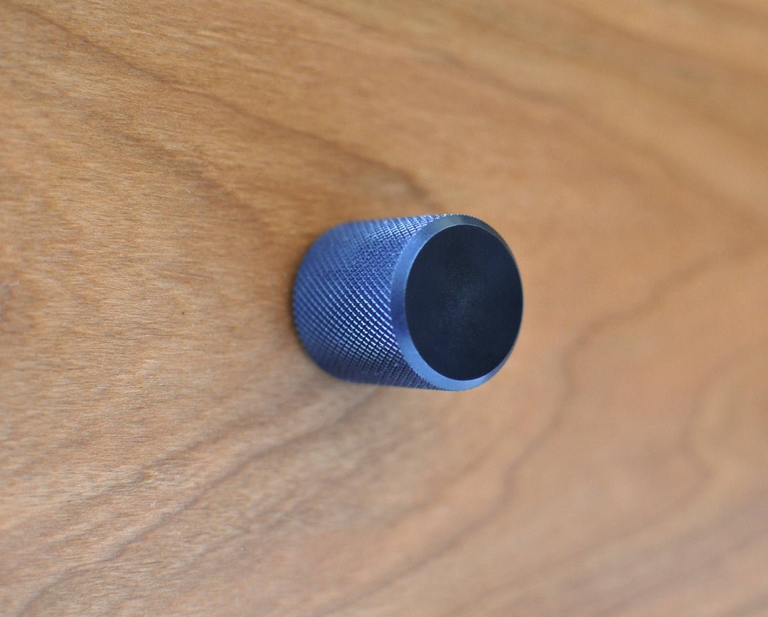 Modern Low 6-Drawer Dresser - Image 5